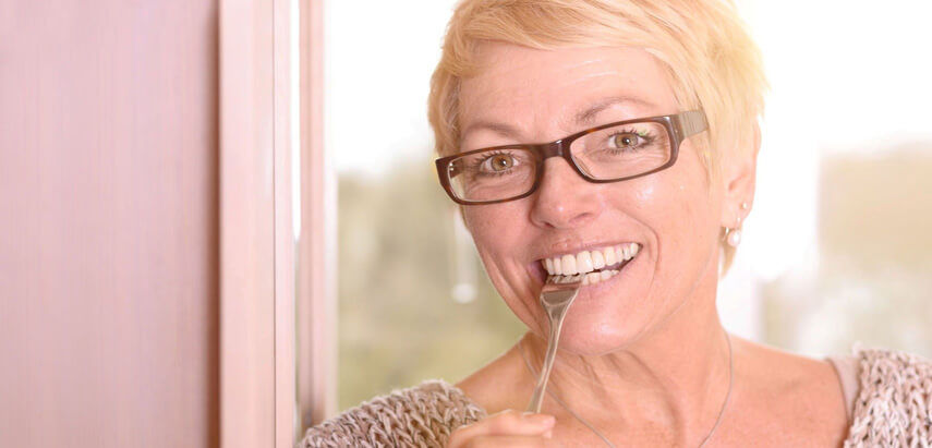 Teeth Loose: Could Dental Implants Save Your Smile ?